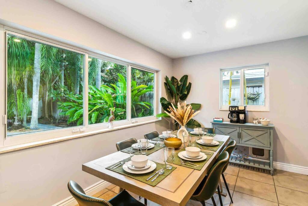 Private Oasis With Pool Near Beaches, Dining & Las Olas Fort Lauderdale Exterior photo